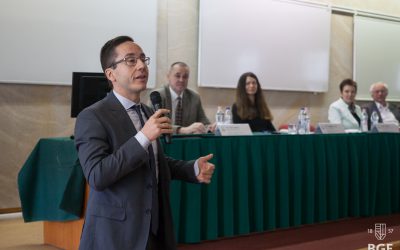 „Az egyetemi diploma az egyik legfontosabb eszköz ahhoz, hogy magunknak tetsző módon alakíthassuk az életünket”